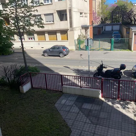 Super T2 Avec Piscine 3eme Lyon