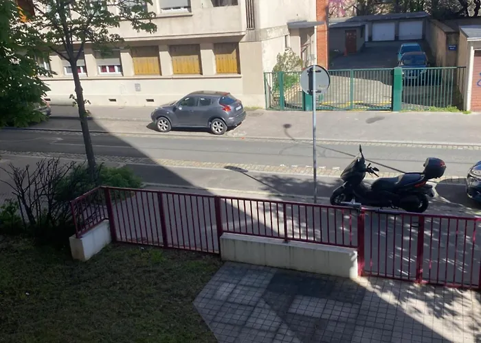 Super T2 Avec Piscine 3eme Lyon